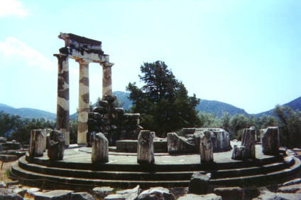 30b-tholos2.jpg