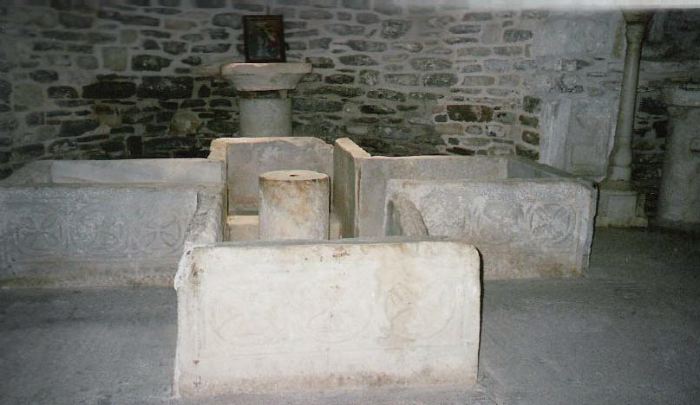 parikia9.jpg
