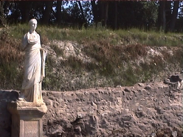 TempleIsis.jpg