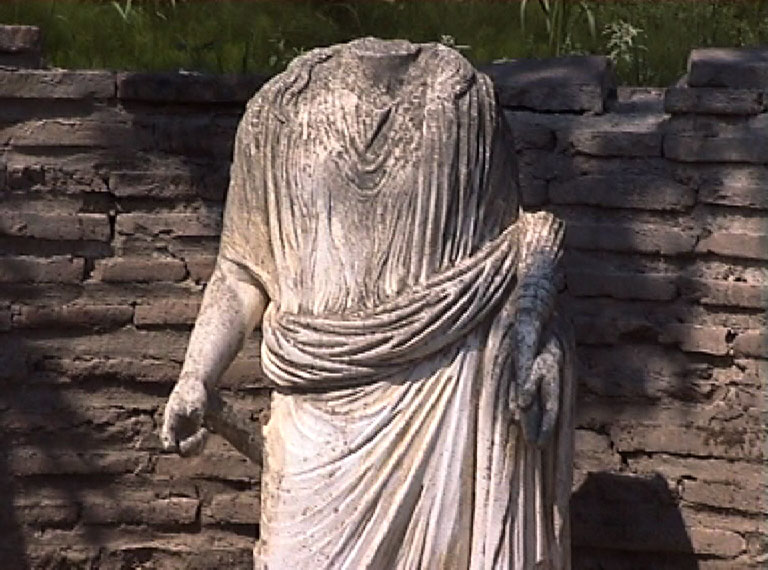 TempleIsis3.jpg